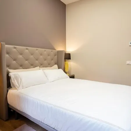 Apartamento De La Guardia 2 *